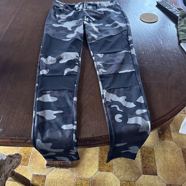 Camouflage-Leggins von Urban Classics