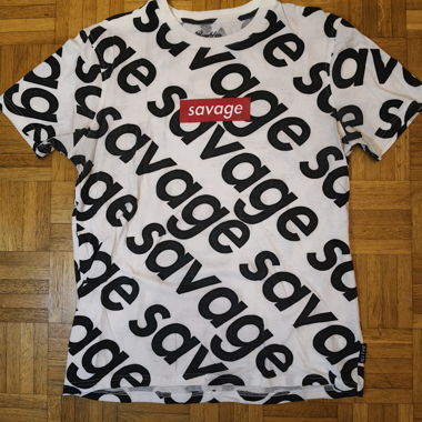 T-shirt Savage Graphic
