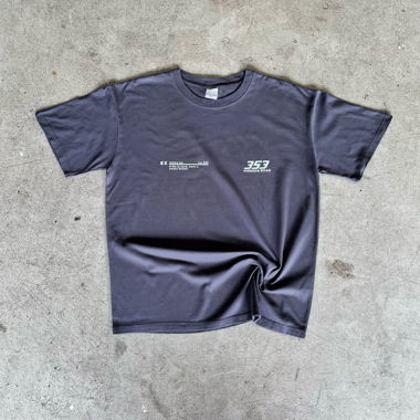 graues Print Tshirt mit Backprint Grösse L