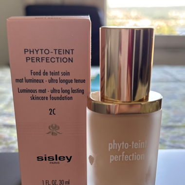 Sisley Makeup 