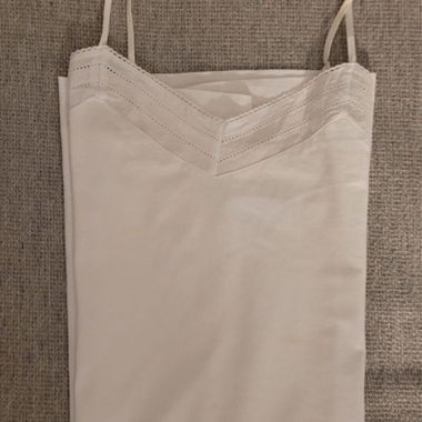 White spaghetti strap night dress