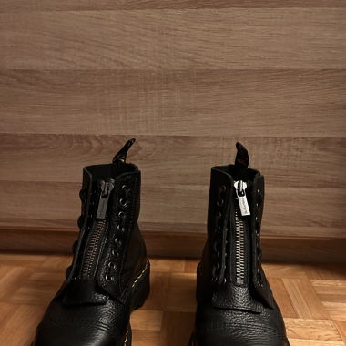 Dr Martens