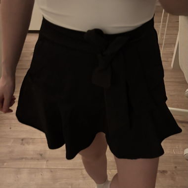 Jupe short lacet