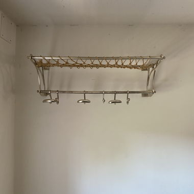 Vintage Wandgarderobe mit Hutablage