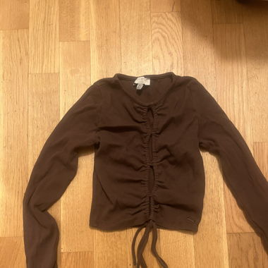 Brown Longarm Croptop