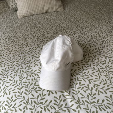 Cappellino bianco Nike