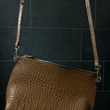 Croco look leather bag in brown