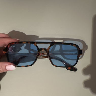 Sonnenbrille blaue Gläser