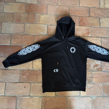 Pull Chrome Hearts