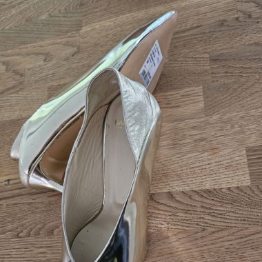 Spitze pumps 