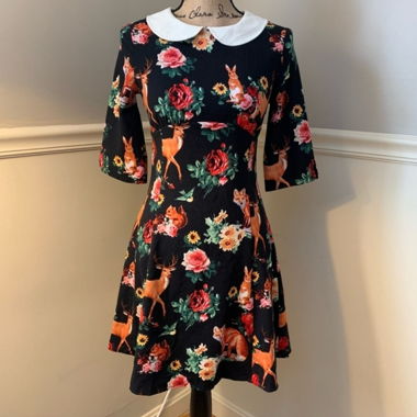 Adorabile vestito rockabilly di Hell Bunny