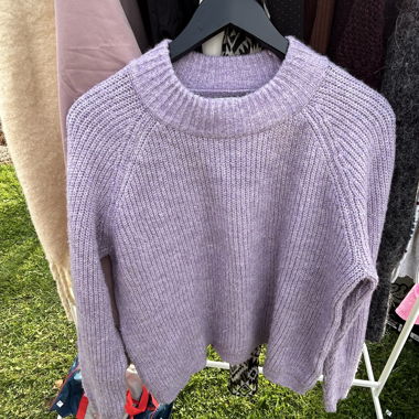 Wollpullover lila