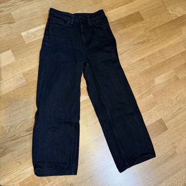 Black Jeans