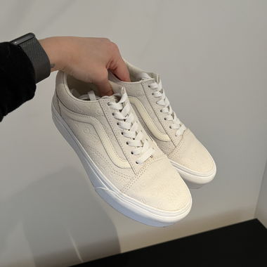 Baskets Vans Old Skool à plateforme en cuir crème