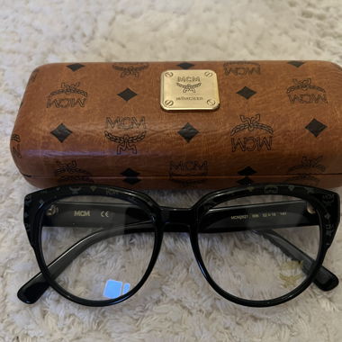 MCM glasses with case