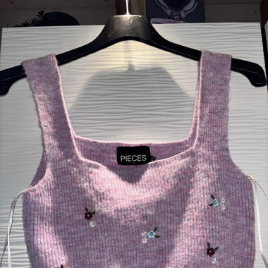 Pieces Top, Size S, Lilac with Floral Embroidery