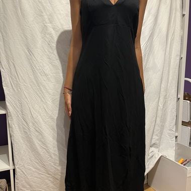 Vestito estivo nero con spacco