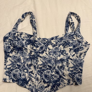 Geblumtes crop-Top M