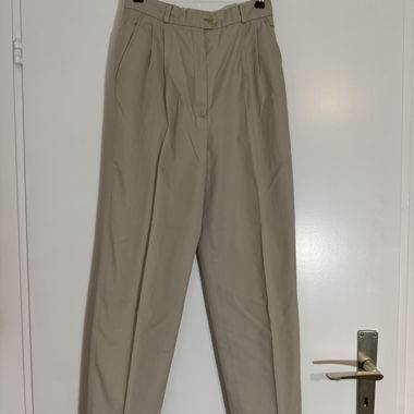 Beige pleated Marcy dress pants S