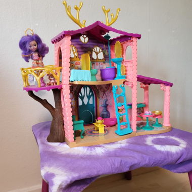 Enchantimals Dollhouse with Figure
