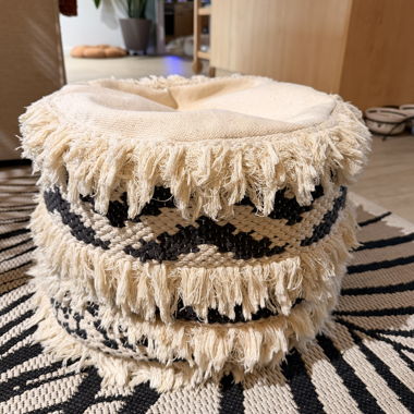Cuscino rotondo da seduta nero e beige
