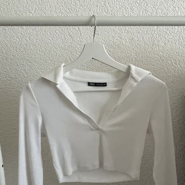 weisses Langarm mit Kragen / S