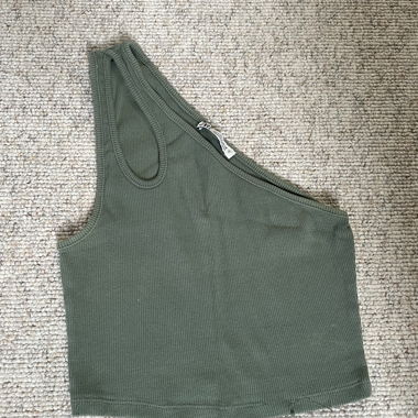 Top Zara une épaule