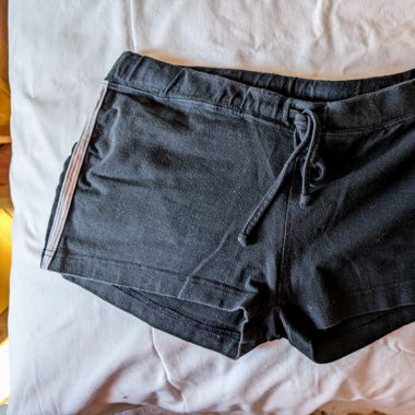Shorts - schwarz