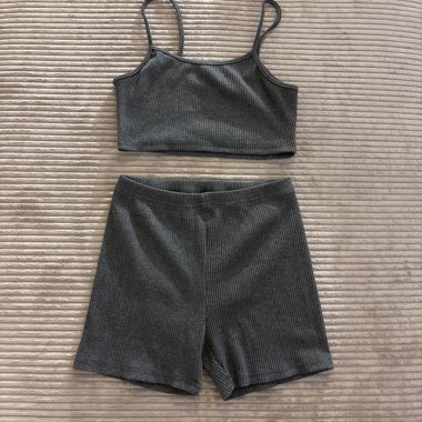 2 pieces