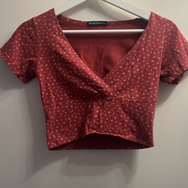 Brandy Melville crop top 