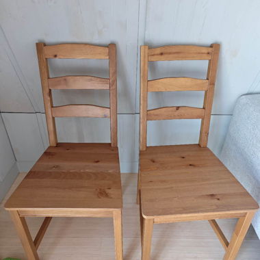 Holz-Essstühle, Set à 2