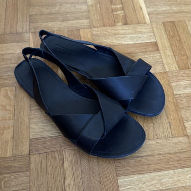 Sandales noires Vagabond 