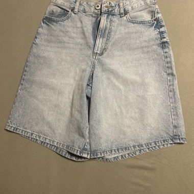 Short in Jeans azzurro chiaro