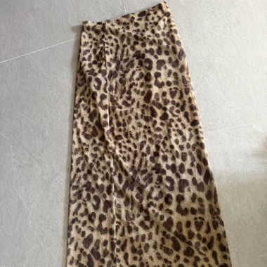 ZARA leopard print midi skirt S