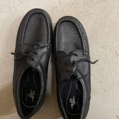 Chaussures plates noires