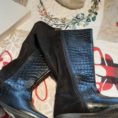 bottes en cuir neuves