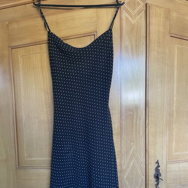 Freizeitkleid schwarz gepunktet