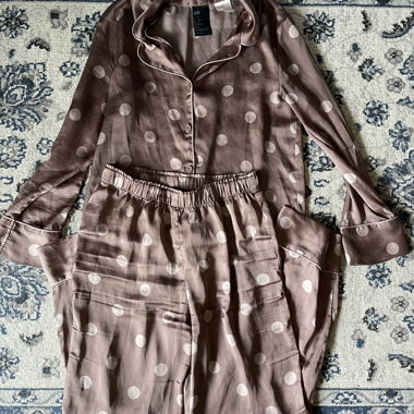 Pigiama setoso di H&M