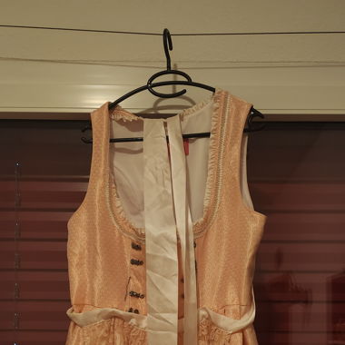 Krüger Dirndl GR. 46