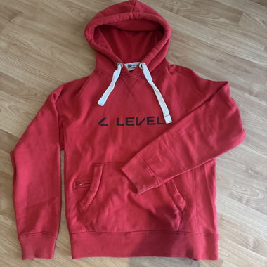 Roter LEVEL Hoodie