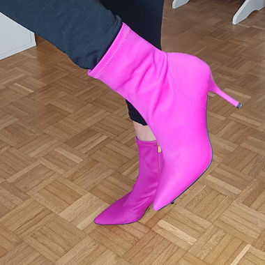 Pinke Stiefelette Gr 38 Marke Primadonna