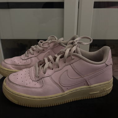 Nike Air Force Sneaker rosa