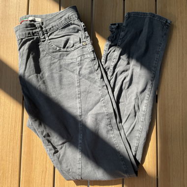 Dark Grey Straight-Leg Jeans