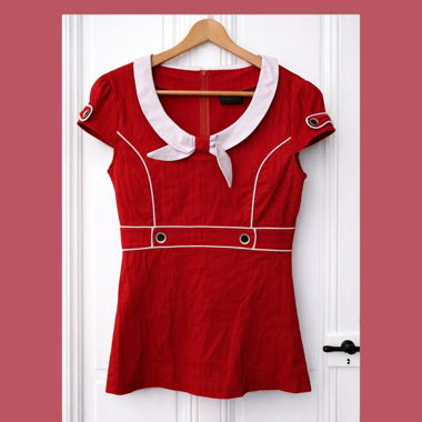 Haut rouge col blanc VoodooVixen - Taille L