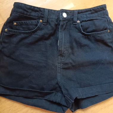 Black Denim Shorts T.42
