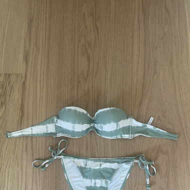 Bikini bandeau