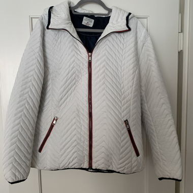 Veste matelassee blanche