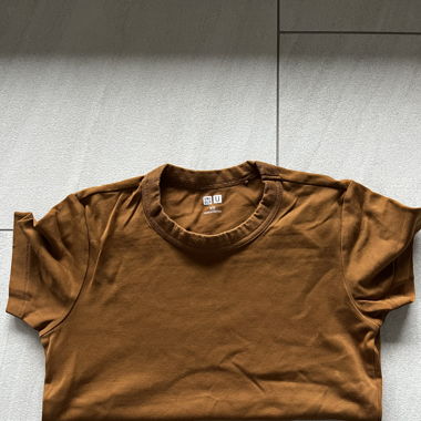 Uniqlo T-Shirt 