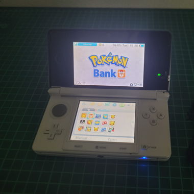 Nintendo 3DS plus games installed 