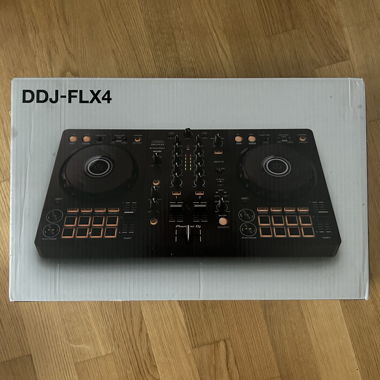Pioneer DJ DDJ-FLX4 wie neu 
